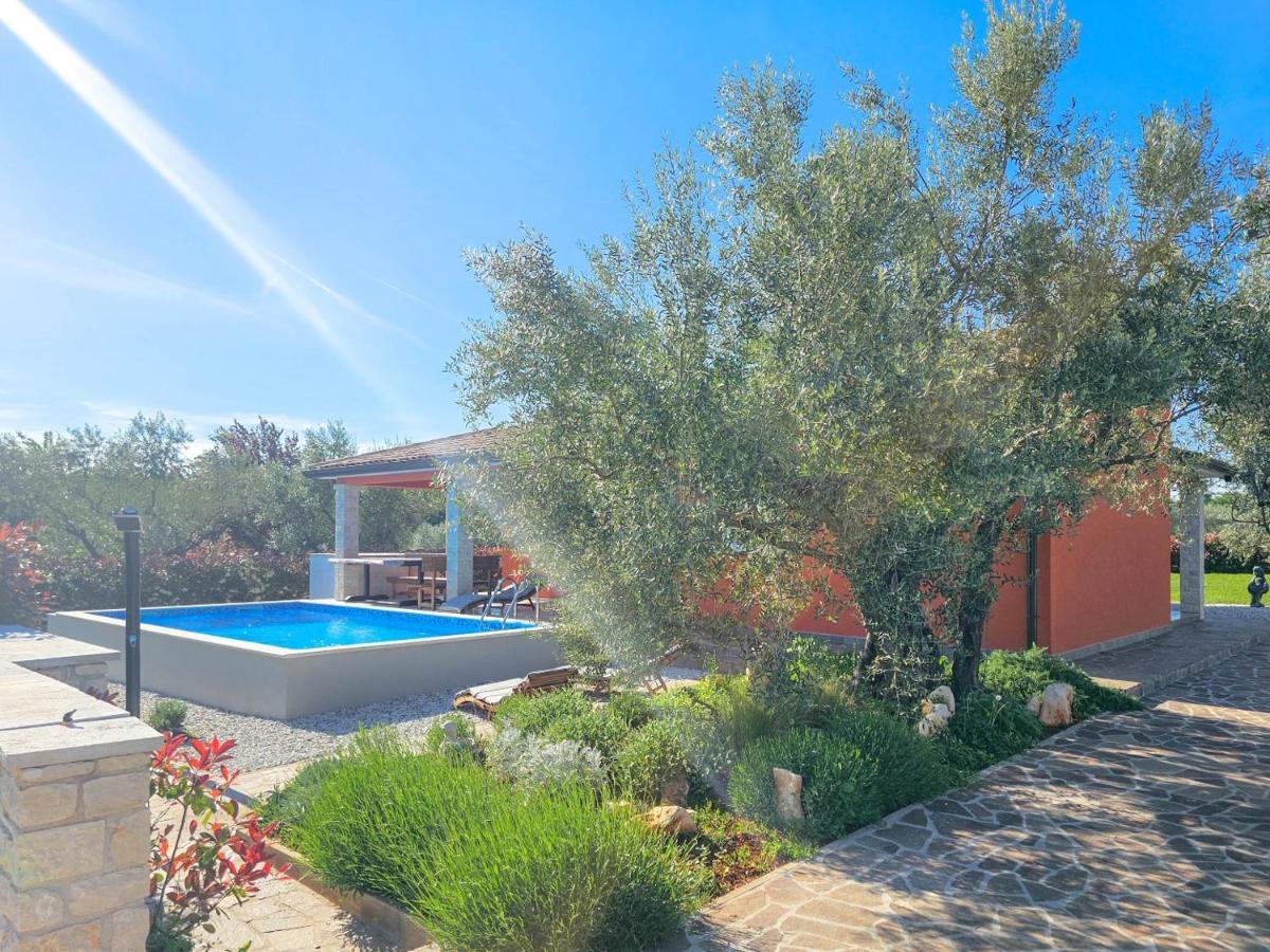 Casa Gojtan Villa Karigador Exterior photo
